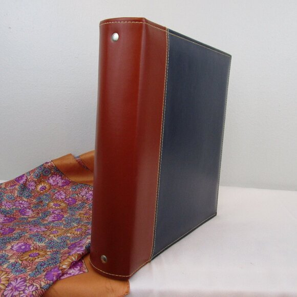 Bindertek Premium Leather 3-Ring Binder/Photo Album - 6th of 8 - Picture 2 of 8